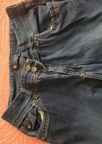 Düğmeli Rahat Kesim Midi Kot Pantolon