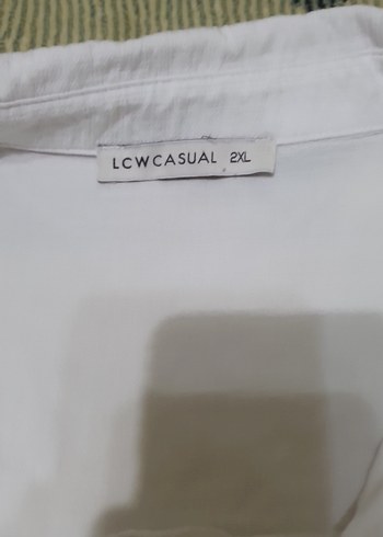 Düğmeli Beyaz Keten Kadın Gömlek - Görsel 2