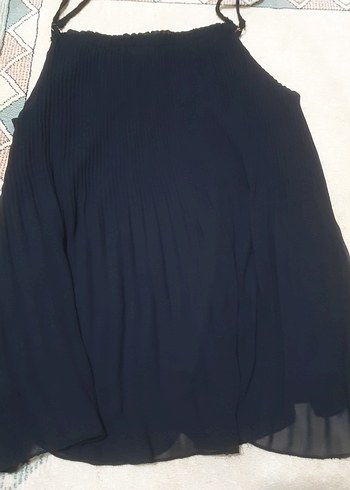 Siyah Pilili Sıfır Kollu - Görsel 3