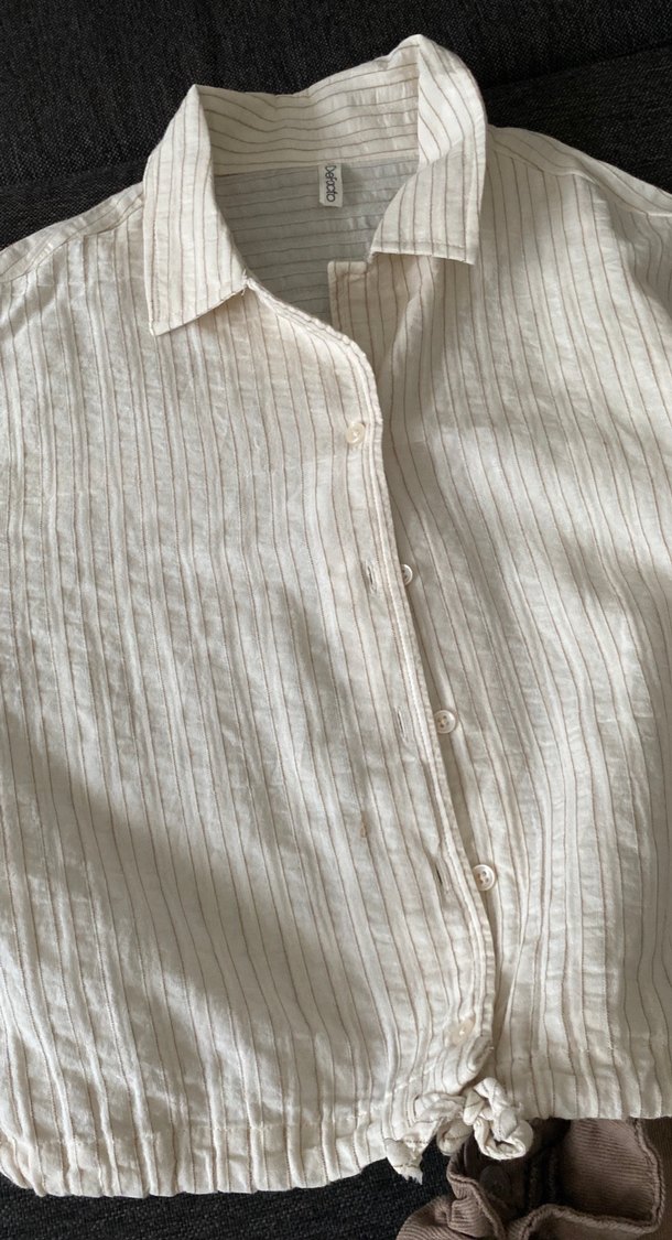 Bej Keten Düğmeli Kadın Gömlek - Görsel 3