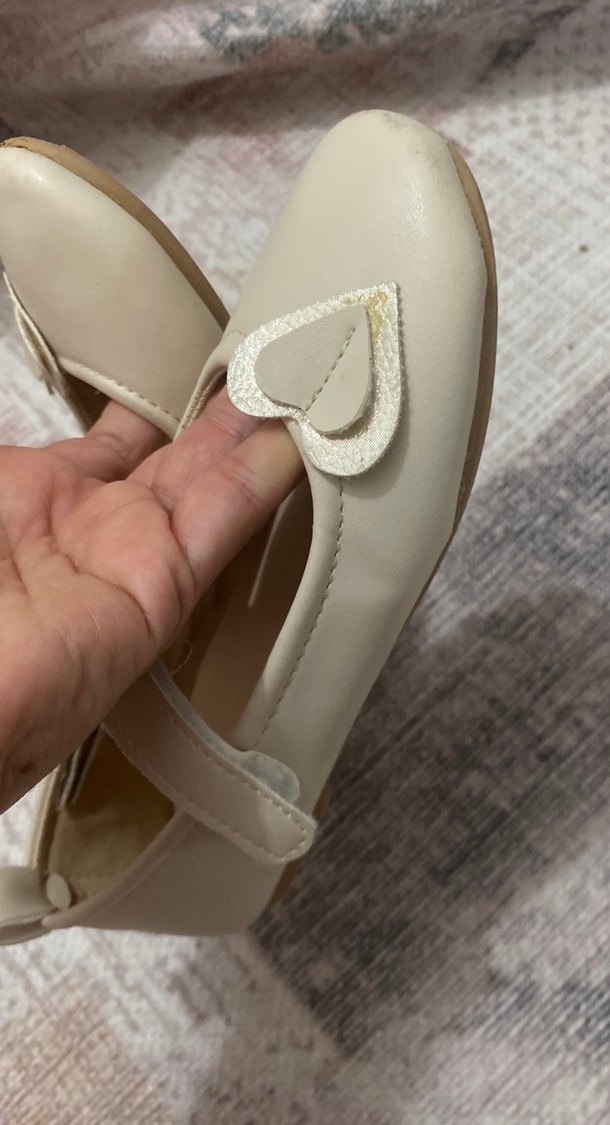 Kız Çocuk Beyaz Tokalı Babet Ayakkabı - Görsel 3