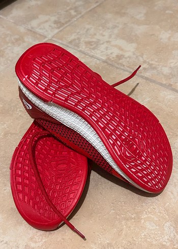 Nike Kırmızı Bağcıklı Kadın Spor Ayakkabı - Görsel 3