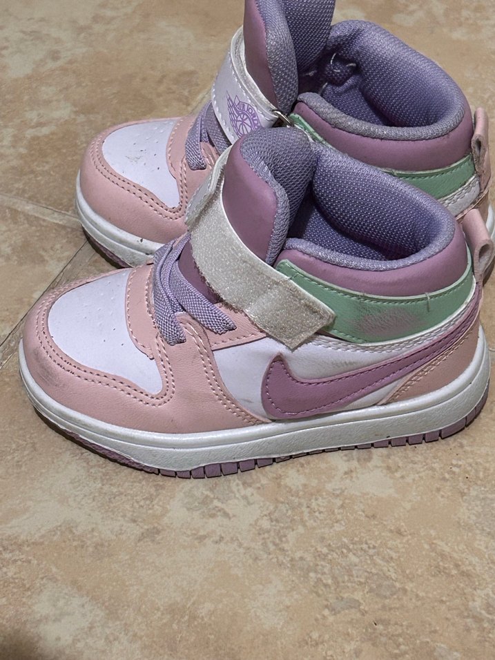 Kız Çocuk Pembe Cırt Cırtlı Spor Ayakkabı - Görsel 3