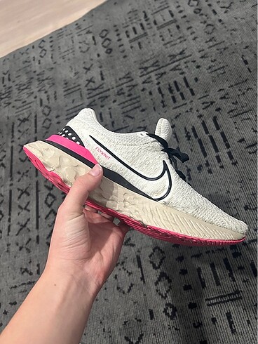 Nike react - Görsel 2