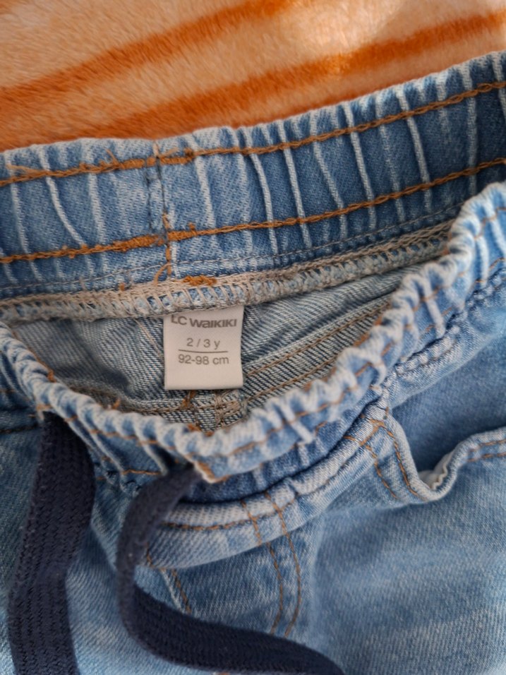 LCW Kids Erkek Bebek Bağcıklı Jean Pantolon - Görsel 4