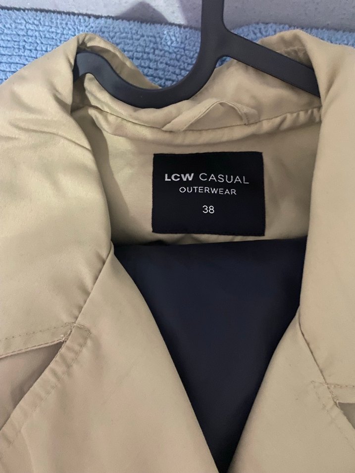 Bej Düğmeli Midi Kadın Trençkot - Görsel 4