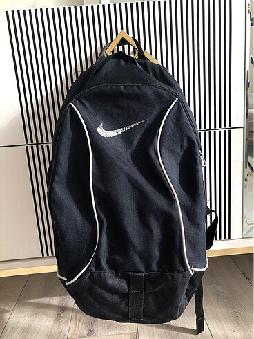 Orjinal nike sırt çantası