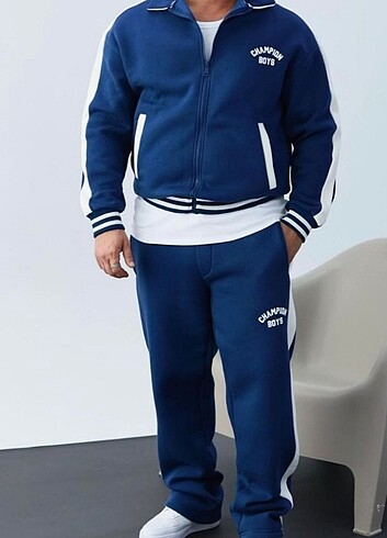 Eşofman takimi 