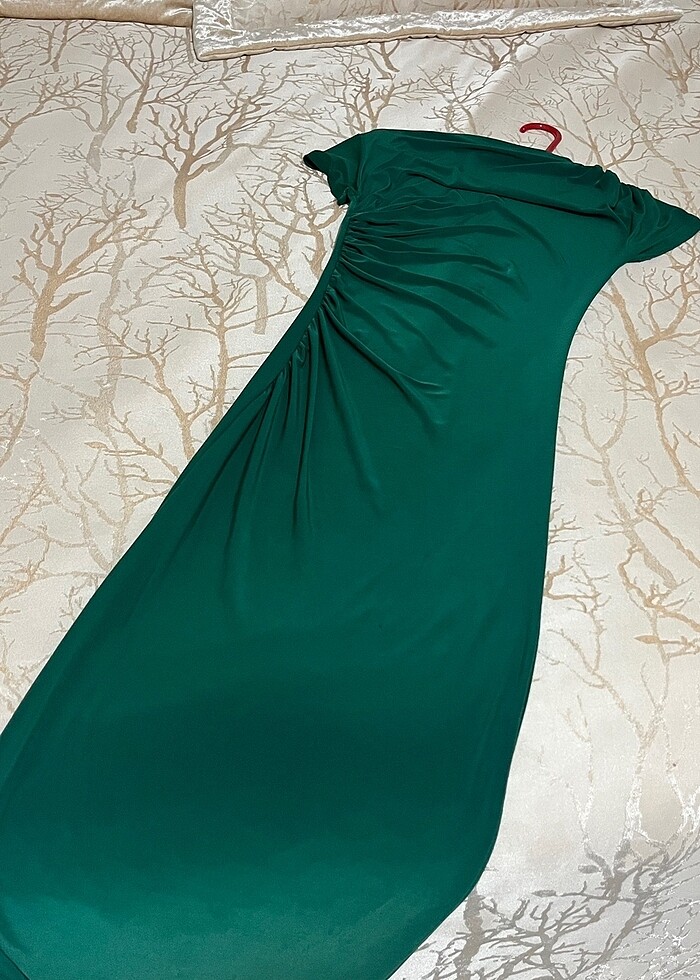 YESIL ELBISE - Görsel 3