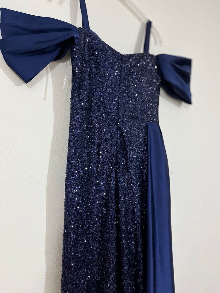 Uzun Yirtmacli Abiye - Görsel 5