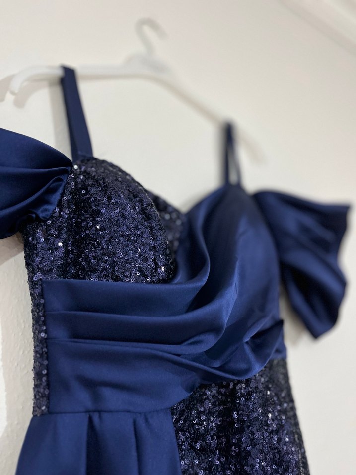 Uzun Yirtmacli Abiye - Görsel 4