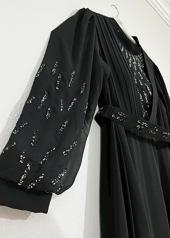 Boncuk İşlemeli Siyah Abiye - Görsel 4