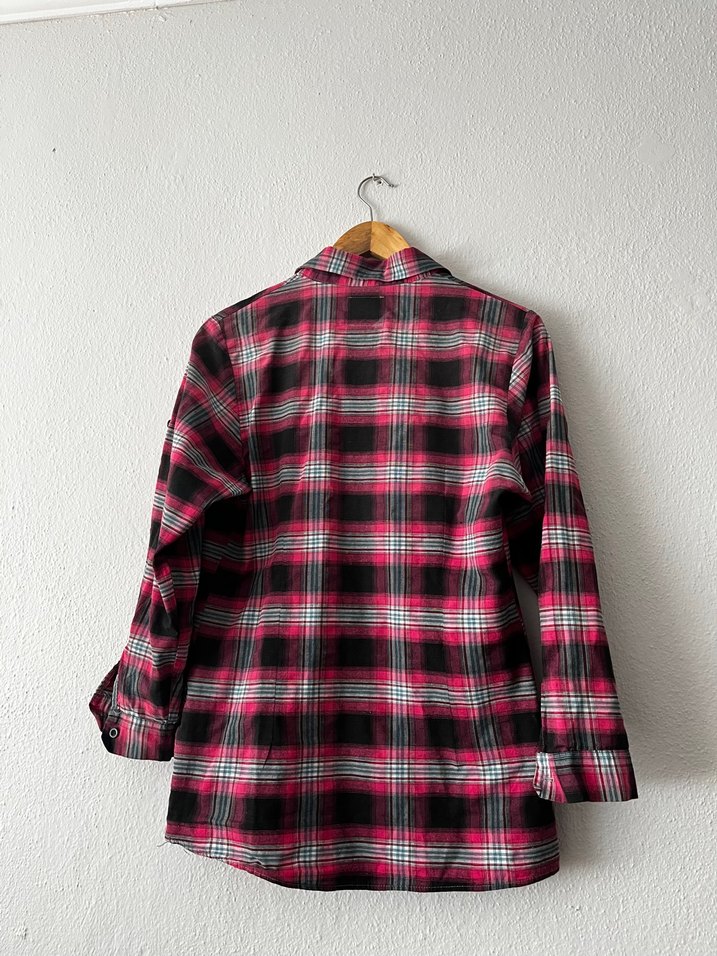 Pembe Koyu Renkli Düğmeli Kadın Gömlek - Görsel 2