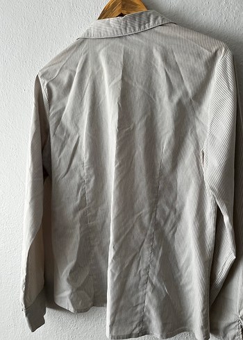 Düğmeli Beyaz Kadın Keten Gömlek - Görsel 2