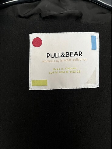 m Beden siyah Renk Pullbear Şişme Mont