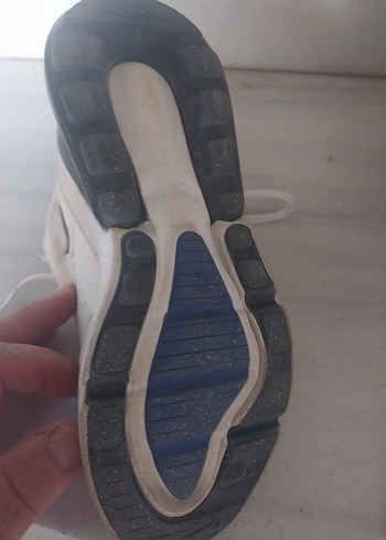 nike air 270 orjinal nikd sitesinden sipariş edildi 35.5 numara - Görsel 7