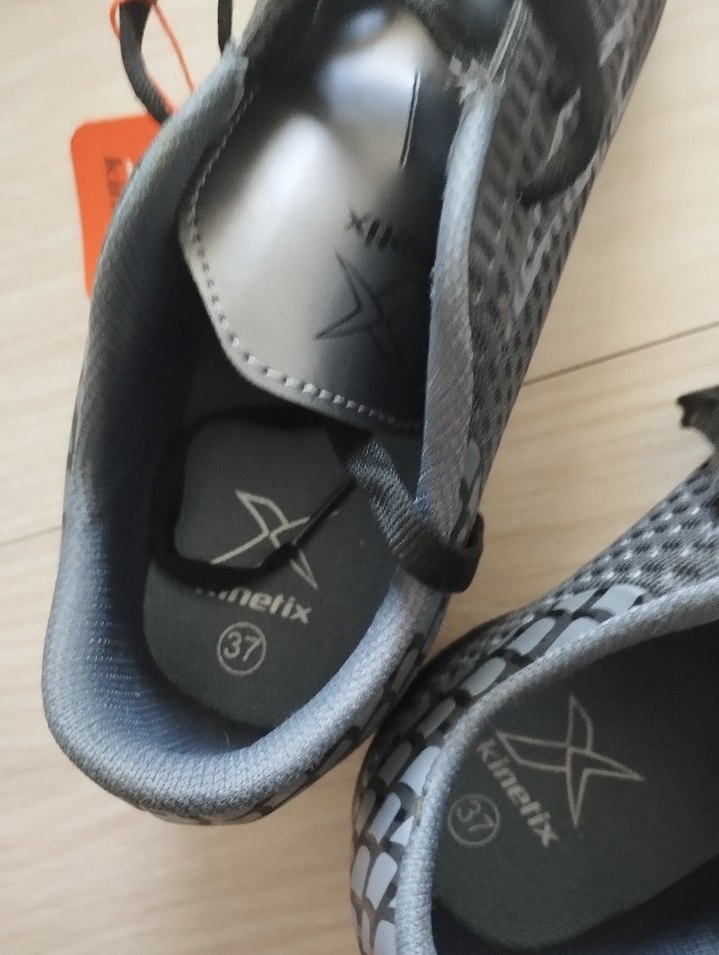 Siyah Erkek Futbol Ayakkabısı Velcro Bağcıklı - Görsel 3