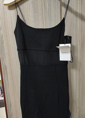 Bershka Berskha transparan detay etiketli mini elbise