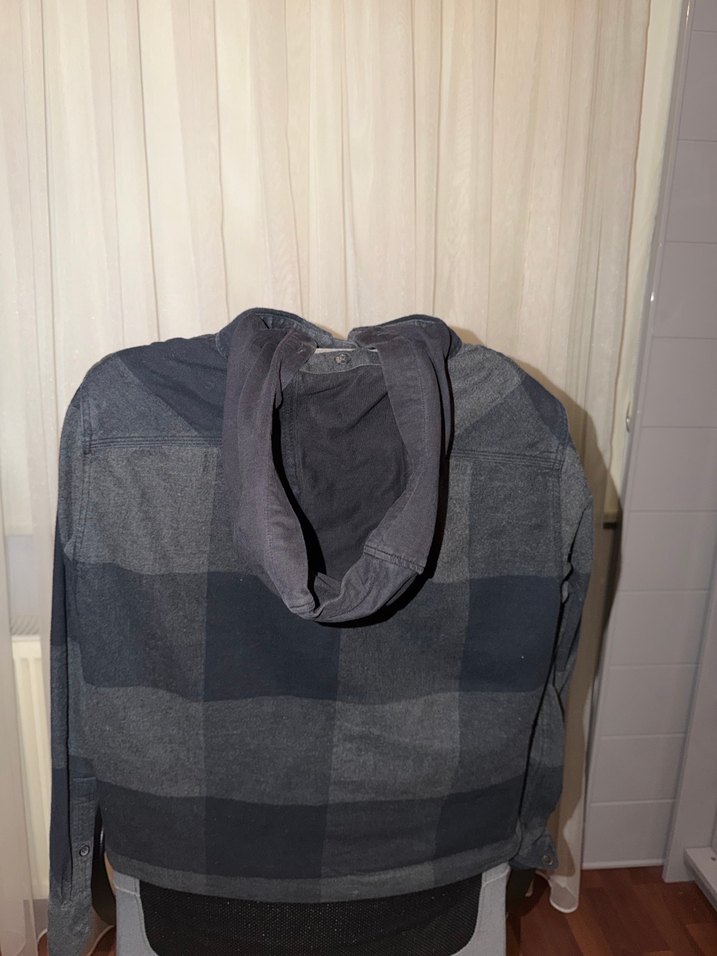 Gri Fermuarlı Erkek Denim Gömlek - Görsel 2