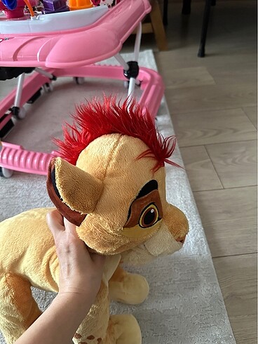  Beden Peluş aslan