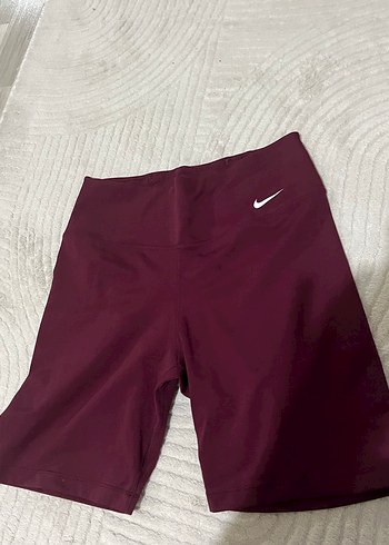 Bordo Nike Kadın Spor Şort - Görsel 2