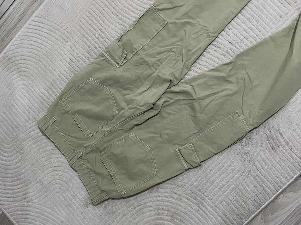Kadın Stradivarius Khaki Rahat Kesim Kargo Pantolon - Görsel 3