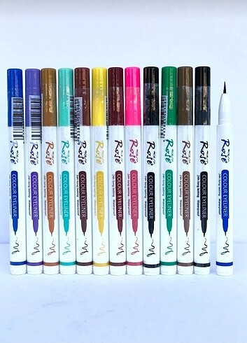 Renkli eyeliner