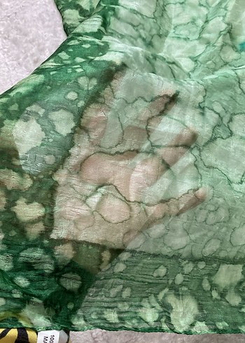 Yeşil Çiçek Desenli Kadın Fular - Görsel 2