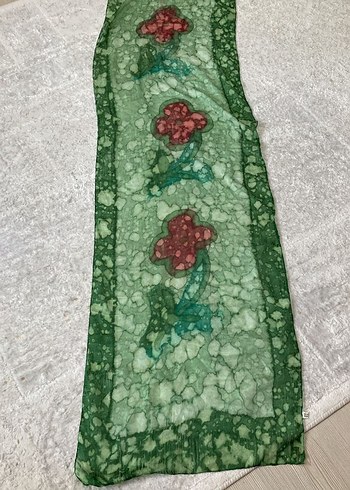 Yeşil Çiçek Desenli Kadın Fular - Görsel 4