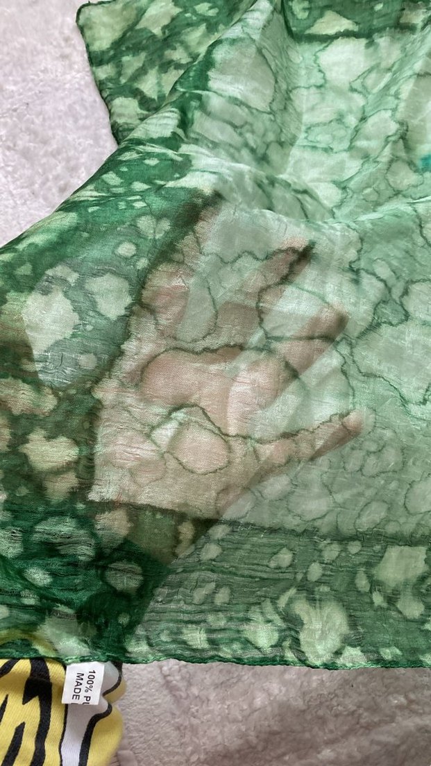 Yeşil Çiçek Desenli Kadın Fular - Görsel 2