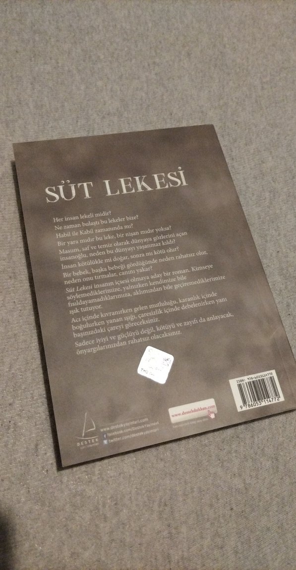 Süt Lekesi - Esra Ezmeci 7. Baskı - Görsel 2