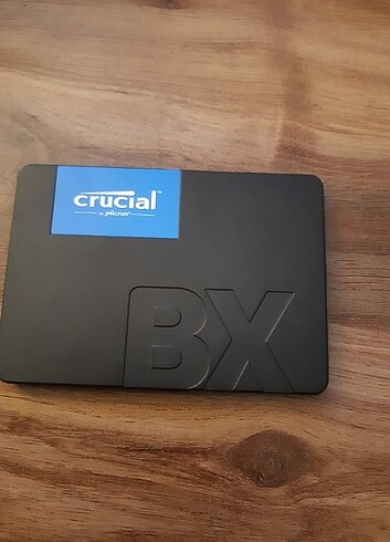 CRUCIAL BX 500 240GB SSD HARDDISK 