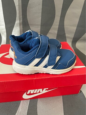 Adidas çocuk ayakkabı
