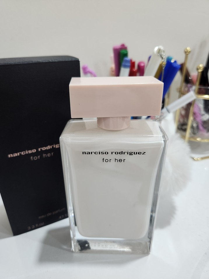 Narciso Rodriguez For Her Kadın Parfümü 100 ml - Görsel 2