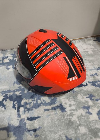 Rs2 Kapalı Motor Kask - Görsel 3
