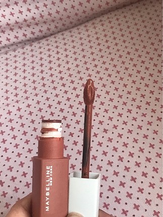 Maybelline ruj