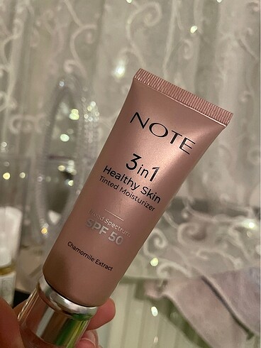 Beden Note 3 In 1 Healthy Skin Tinted Moisturizer 50 Spf Renk Ton Eşit