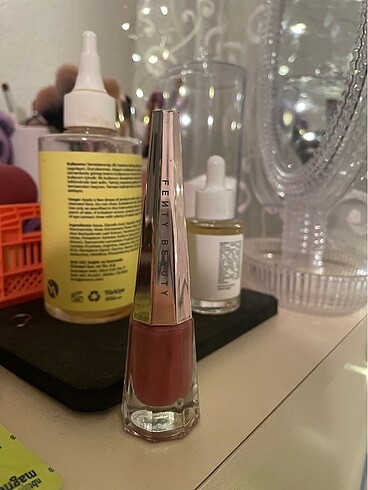 Fenty Beauty Stunna Lip Paint - Likit Ruj