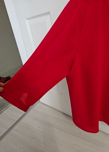 Uzun Kollu Kırmızı  Kadın Bluz - Görsel 4