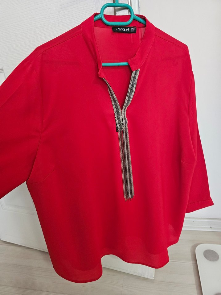 Uzun Kollu Kırmızı  Kadın Bluz - Görsel 2