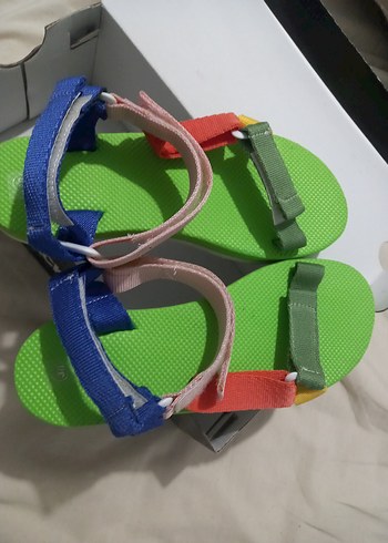 Renkli Cırtcırtlı Kadın Dolgu Topuklu Sandalet - Görsel 2