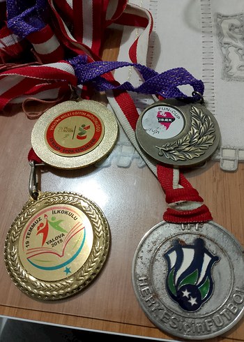 Dönem madalyaları adet fiyatı 200 TL - Görsel 7