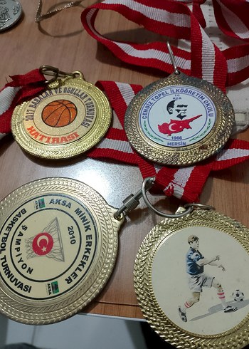 Dönem madalyaları adet fiyatı 200 TL - Görsel 3