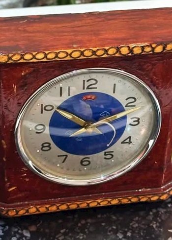 Dönem ürünü koleksiyonluk dekorluk çalışır Shangai kurmalı masa - Görsel 3