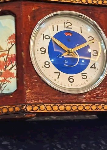 Dönem ürünü koleksiyonluk dekorluk çalışır Shangai kurmalı masa - Görsel 5