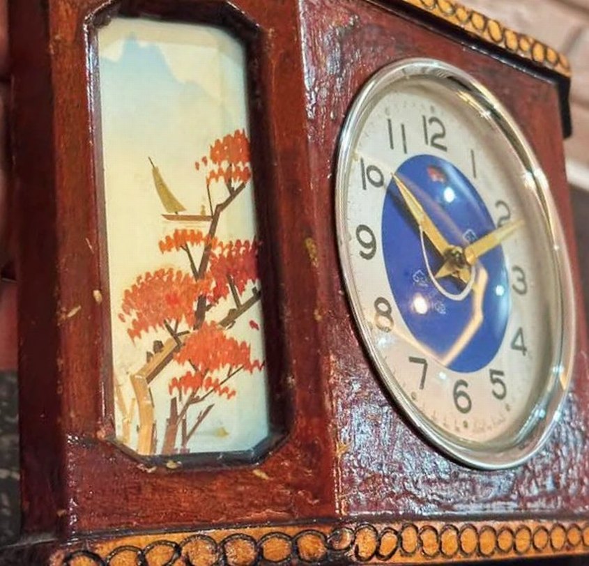 Dönem ürünü koleksiyonluk dekorluk çalışır Shangai kurmalı masa - Görsel 2