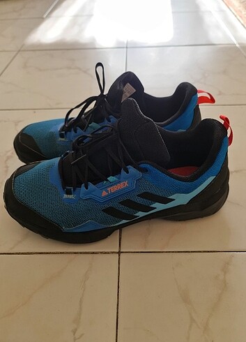 44 Beden Adidas terrex Ax4 temiz ayakkabı