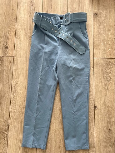 Kemerli zara model havuç pantolon