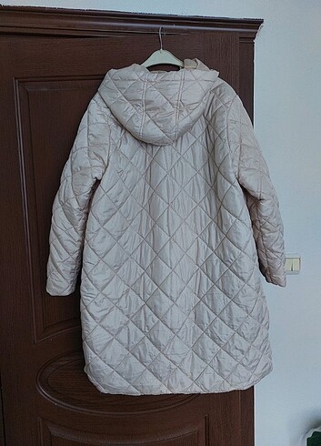 Kapüşonlu Kapitone Mont - Görsel 8