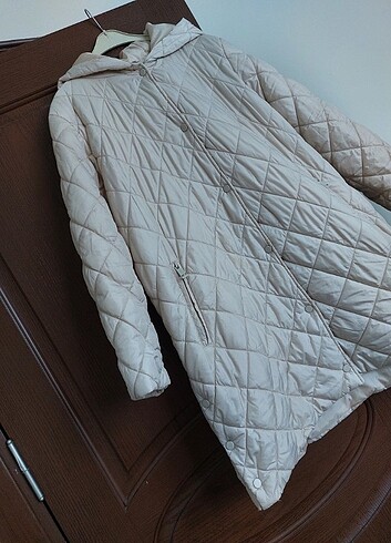 Kapüşonlu Kapitone Mont - Görsel 11